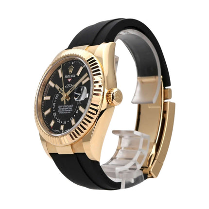 Rolex Sky-Dweller Gelbgold Oysterflex 326238 Schwarz Uhr mit schwarzem Zifferblatt und schwarzem Band