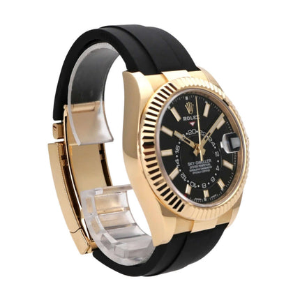 Rolex Sky-Dweller Gelbgold Oysterflex 326238 Schwarz Uhr mit schwarzem Zifferblatt und Oysterflexband