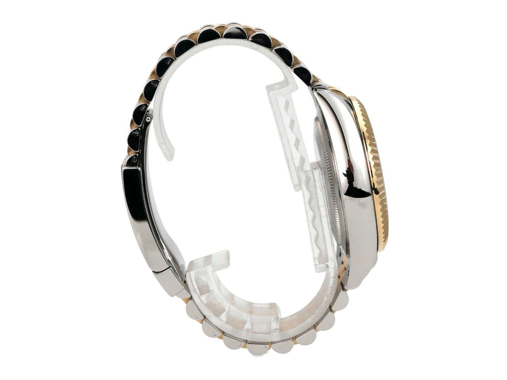 Rolex Sky-Dweller 326933 Champagner Jubile-Band seitliche Ansicht des Edelstahl / Gelbgold Armbands