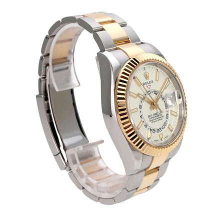Rolex Sky-Dweller Edelstahl Gelbgold 326933 Weiß, Herrenarmbanduhr mit weißem Zifferblatt und Goldlünette