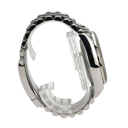 Rolex Sky-Dweller 326934 Edelstahl Weißgold Blau Jubile-Band, seitliche Ansicht des Uhrenarmbandes.