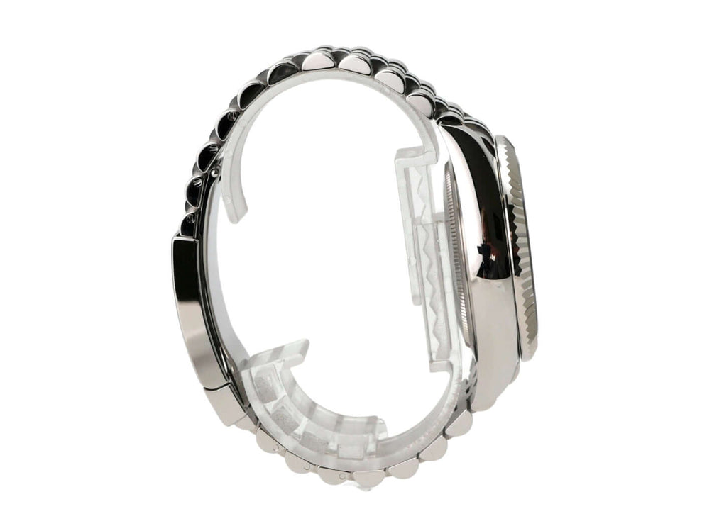 Rolex Sky-Dweller 326934 Schwarz Jubile-Band Edelstahl Gehäuse seitlich mit Jubile-Armband.