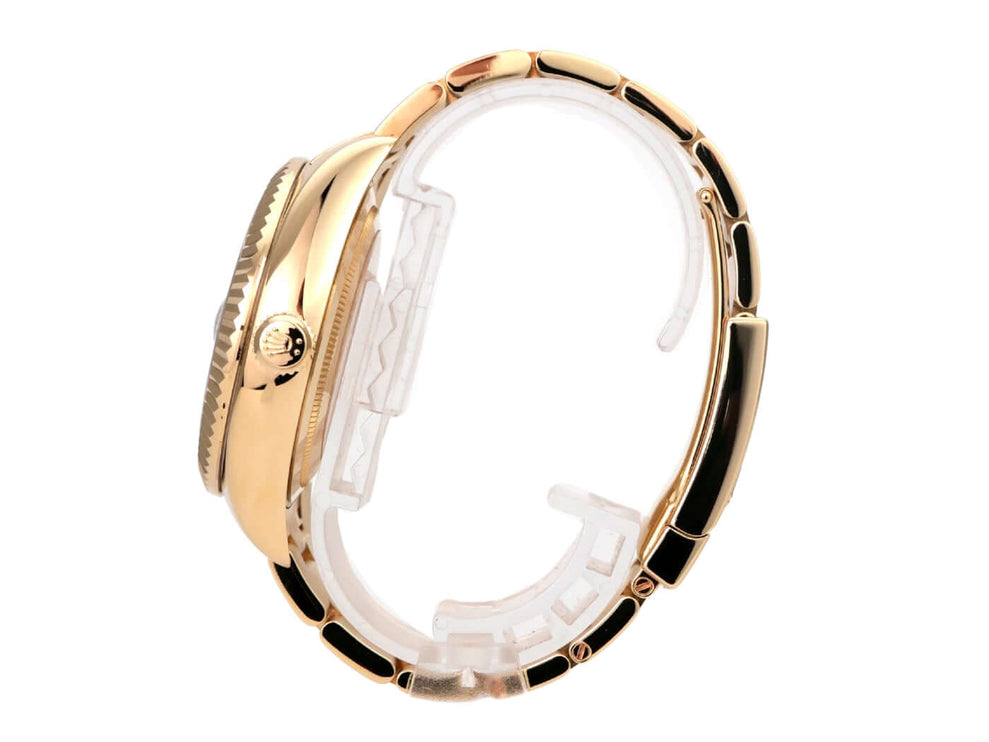 Rolex Sky-Dweller 326938 Gelbgold Champagnerfarben, 18 kt Gelbgold Uhr mit geriffelter Lünette und Oysterclasp