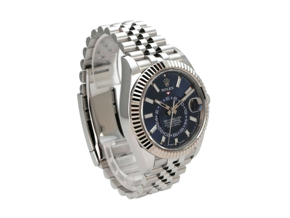 Rolex Sky-Dweller 336934 Blau Jubile-Band - Seitenansicht mit sichtbarer Ring-Command-Lünette aus 18 kt Weißgold