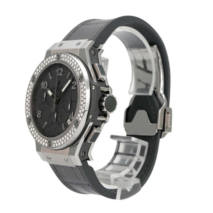 Hublot Big Bang Earl Grey 342.ST.5010.LR.1104 mit schwarzem Zifferblatt und grauem Lederarmband.