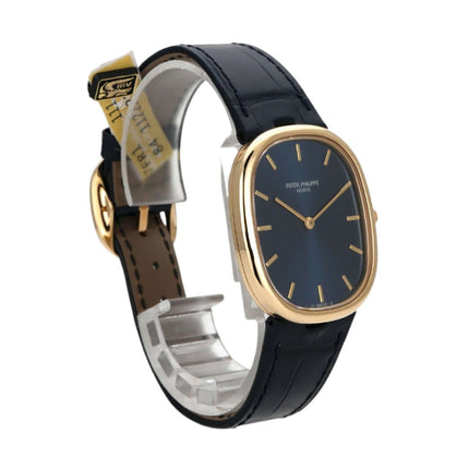 Patek Philippe Ellipse d’Or 3738/100J-001, 18 kt Gelbgold, schwarzes Lederband, blaues Zifferblatt, Automatik.