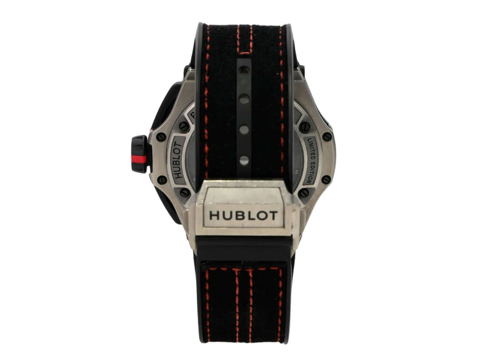 Hublot Big Bang Ferrari Unico Titanium 402.NX.0123.WR Rückseite mit schwarzem Armband und Titan-Gehäuse