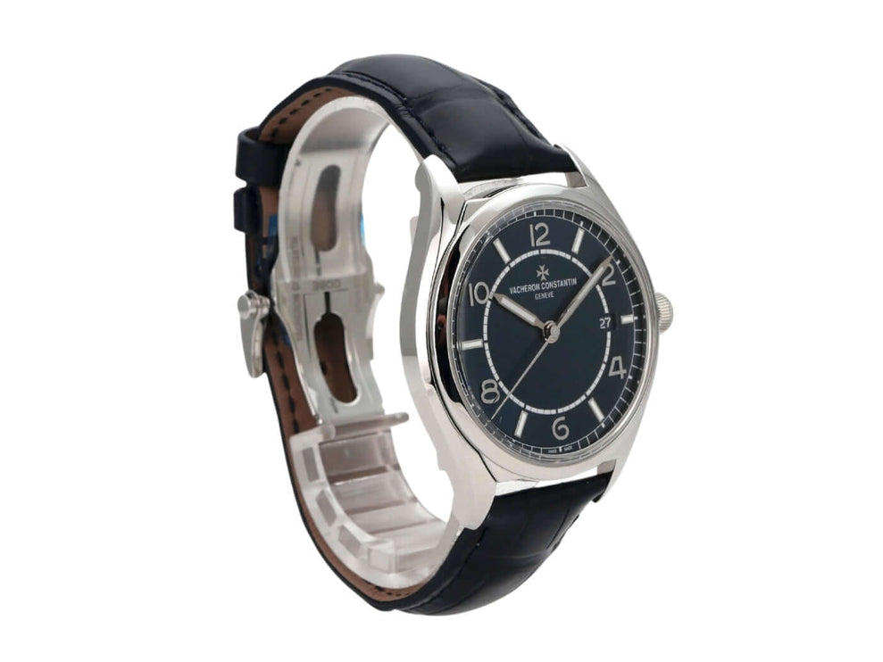 Vacheron Constantin Fiftysix 4600E/000A-B487 elegante Armbanduhr mit blauem Zifferblatt und Lederband.