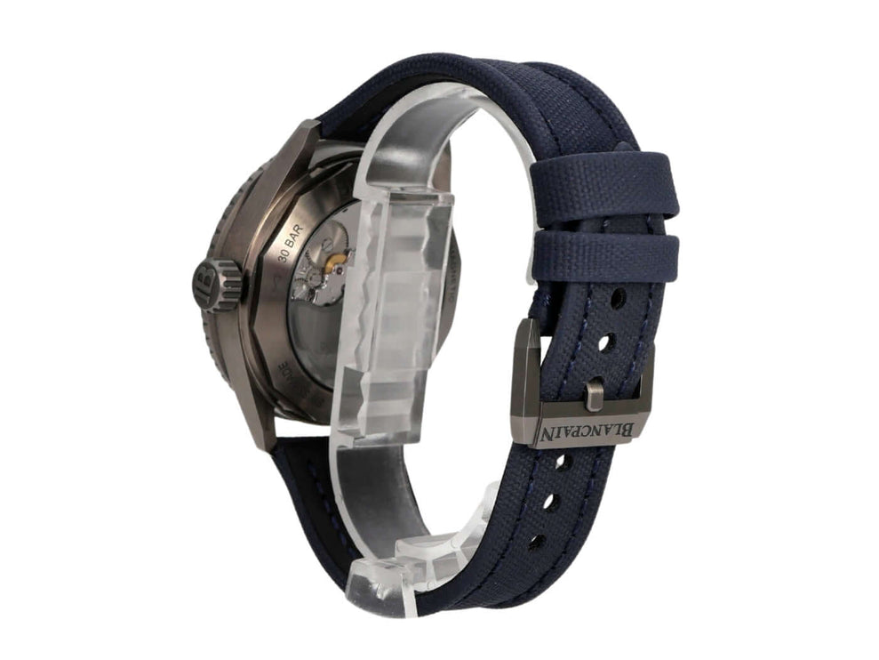 Blancpain Fifty Fathoms Bathyscaphe 5000-0240-052A mit grauer Keramik, blauem Segeltuchband und Automatikwerk