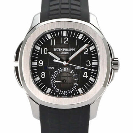 Patek Philippe Aquanaut Travel Time 5164A-001 mit schwarzem Zifferblatt, Edelstahlgehäuse und Kautschukarmband, Vorderansicht.
