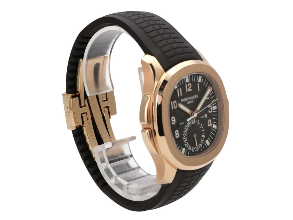 Patek Philippe Aquanaut Travel Time 5164R-001 Roségold Uhr mit braunem Kautschukband und schokobraunem Zifferblatt.