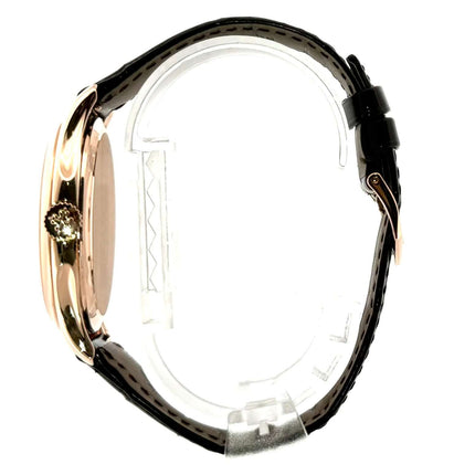 Patek Philippe Calatrava 5227R-001 Roségold, Seitenansicht des 39 mm polierten Gehäuses mit braunem Alligatorleder Armband.