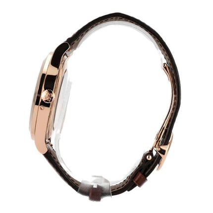 Patek Philippe Grand Complications 5496R-001 Uhr in Roségold mit braunem Lederarmband, seitliche Ansicht.