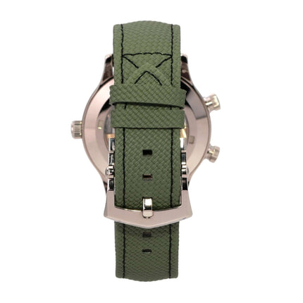 Rückansicht des Patek Philippe Calatrava Pilot Travel Time Weißgold 5524G-010 mit khakigrünem Textilarmband.
