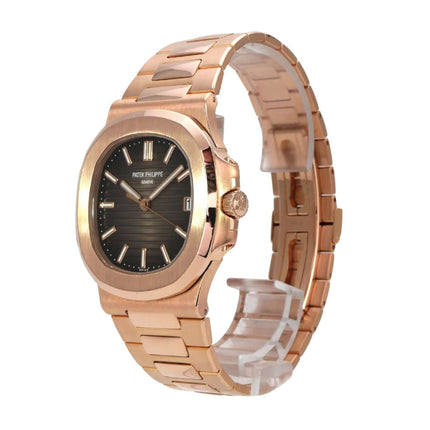 Patek Philippe Nautilus Roségold 5711/1R-001 detailansicht mit roségoldem Gehäuse und Zifferblatt