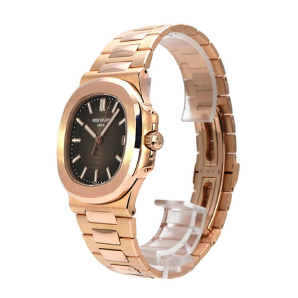 Patek Philippe Nautilus Roségold 5711/1R-001 Uhr mit braunem Zifferblatt und Roségoldarmband, elegant und luxuriös.