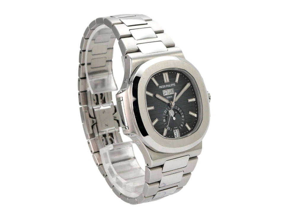Patek Philippe Nautilus Annual Calendar Mondphase 5726/1A-014 mit Edelstahlarmband und schwarzem Zifferblatt.
