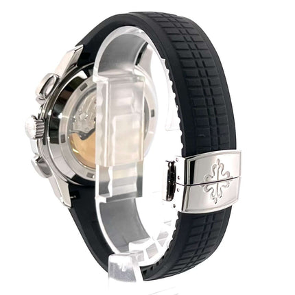 Patek Philippe Aquanaut Chronograph 5968A-001 Seitenansicht mit schwarzem Kautschukarmband und Edelstahlgehäuse