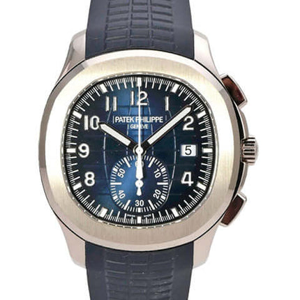 Patek Philippe Aquanaut Chronograph 5968G-001, 18 kt Weißgold, blaues Zifferblatt, Kautschukband, Automatikaufzug.