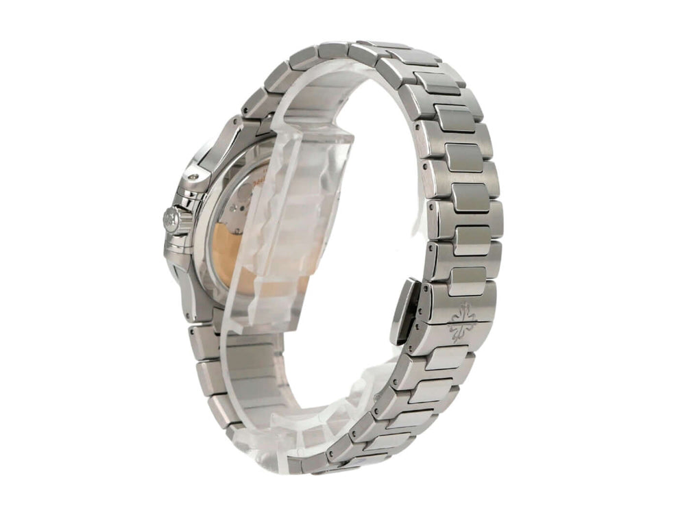 Patek Philippe Nautilus Ladies Ref. 7118/1A-010 Edelstahlarmbanduhr aus Edelstahl mit silberfarbenem Zifferblatt