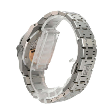 Audemars Piguet Royal Oak Offshore 77350ST.OO.1261ST.01 Edelstahlband und Gehäuse im Detail.