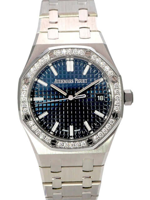 Audemars Piguet Royal Oak Automatik 77451ST.ZZ.1361ST.04 mit Edelstahlgehäuse und blauen Zifferblatt.