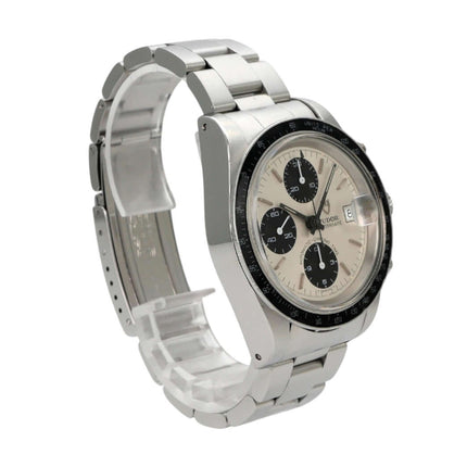 Tudor Prince Oysterdate Big Block Chronograph 79160 mit poliertem Edelstahlgehäuse und weißem Zifferblatt.