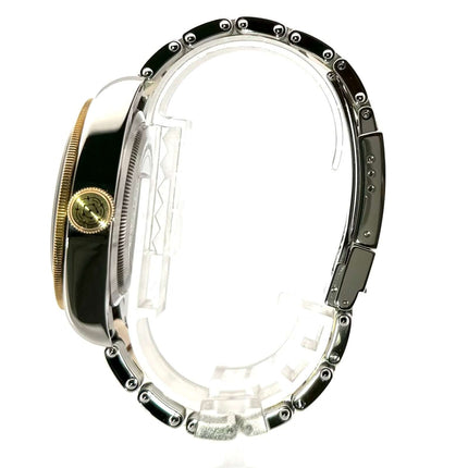 Tudor Black Bay Steel Gold Ref. 79733N-0002 aus Edelstahl und Gelbgold, Seitenansicht des Armbands und Gehäuses