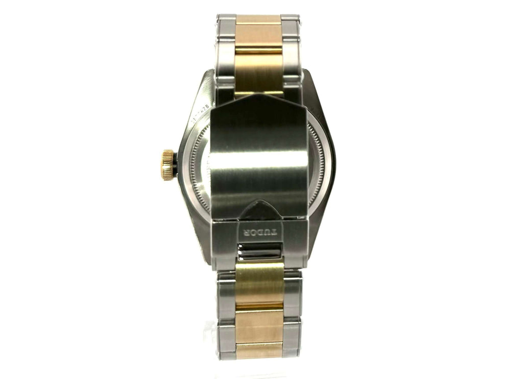 Rückseite der Tudor Black Bay Steel Gold 79733N-0002 mit Edelstahl und Gelbgold Armband