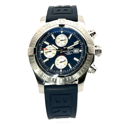 Breitling Super Avenger II Chronograph mit blauem Zifferblatt und Kautschukband