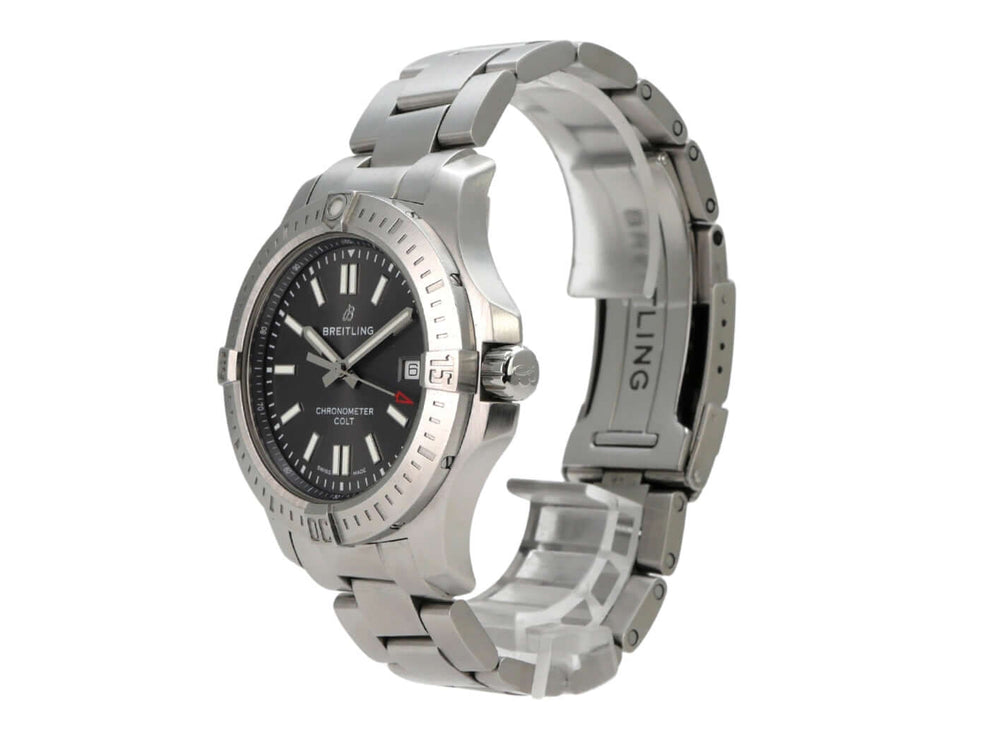 Breitling Chronomat Colt Automatic 41 A17313101F1A1 Uhr mit schwarzem Zifferblatt und Edelstahlarmband.