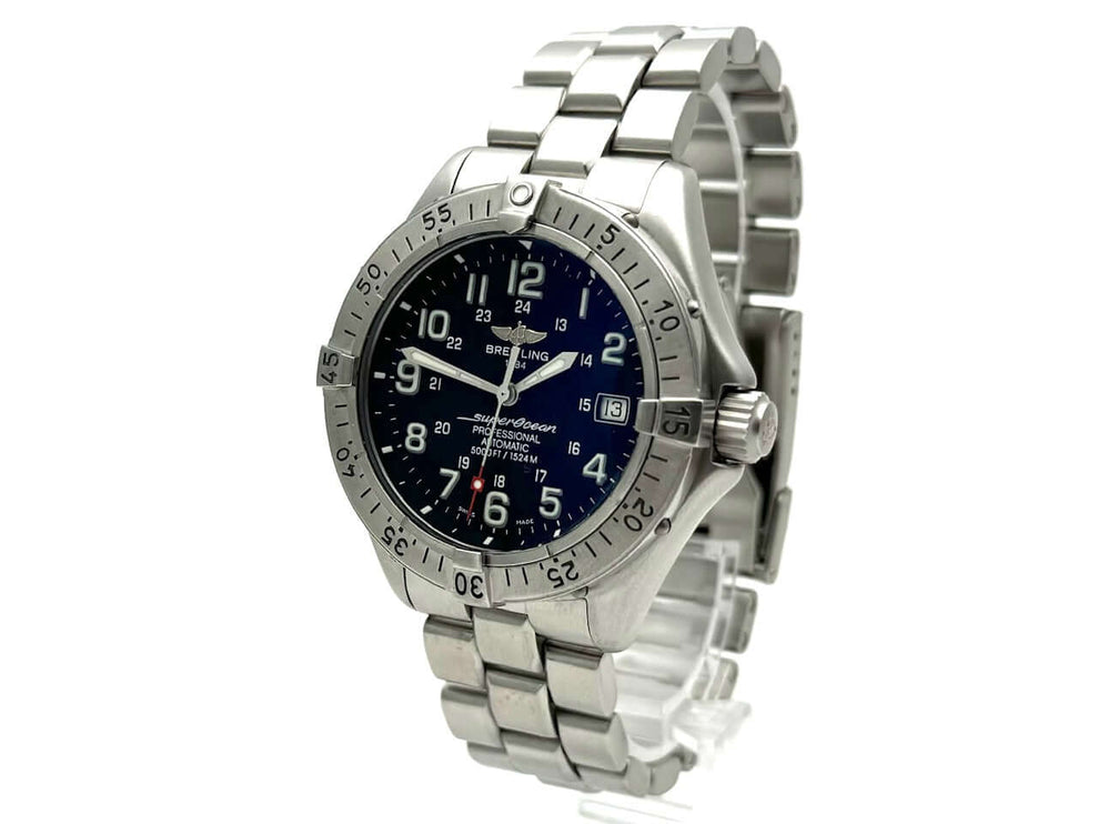 Breitling Superocean A17345-108 aus Edelstahl, 41,5 mm Gehäuse, schwarzes Zifferblatt mit arabischen Ziffern und Leuchtindizes, Edelstahlarmband