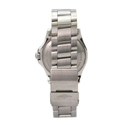 Breitling Superocean Automatic 44 Gelb A17367021I1A1 Rückansicht des Edelstahlarmbands und Gehäusedeckels.