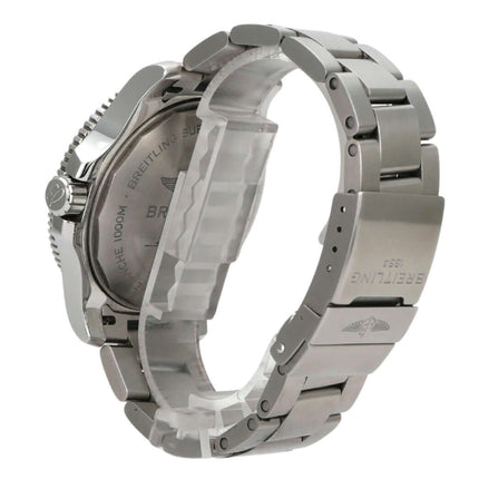 Breitling Superocean Automatic 44 A17367D71B1S1 Ansicht der Edelstahl-Uhrenarmband und Gehäuse