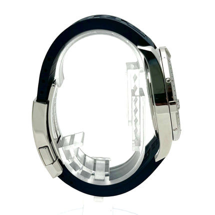 Breitling Colt Automatic A1738811.C906 seitliche Ansicht, blaues Kautschukband und Edelstahlgehäuse, Lünette mit 60-Minuten-Skala