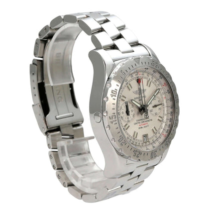 Breitling Skyracer Chronograph Ref. A27362 Edelstahl-Chronograph mit silbernem Zifferblatt und Stahlband
