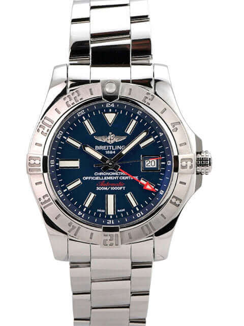 Breitling Avenger II GMT A3239011.C872.170A Edelstahlarmband und blaues Zifferblatt mit Leuchtziffern.
