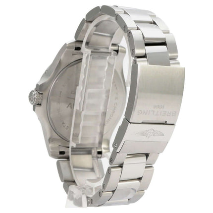 Breitling Avenger Automatic GMT 43 A32397101A1A1 Edelstahlarmband, Rückseite, poliert