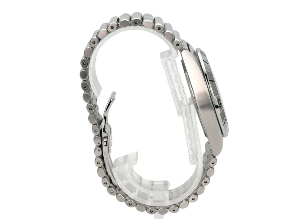 Breitling Chronomat Automatic GMT 40 Ref. A32398101M1A1 Edelstahlarmband von der Seite mit poliertem Gehäuse