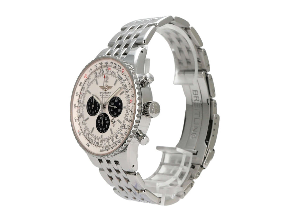Breitling Navitimer Heritage A35340 in Edelstahl mit silberfarbenem Zifferblatt und schwarzem Ziffernblatt.