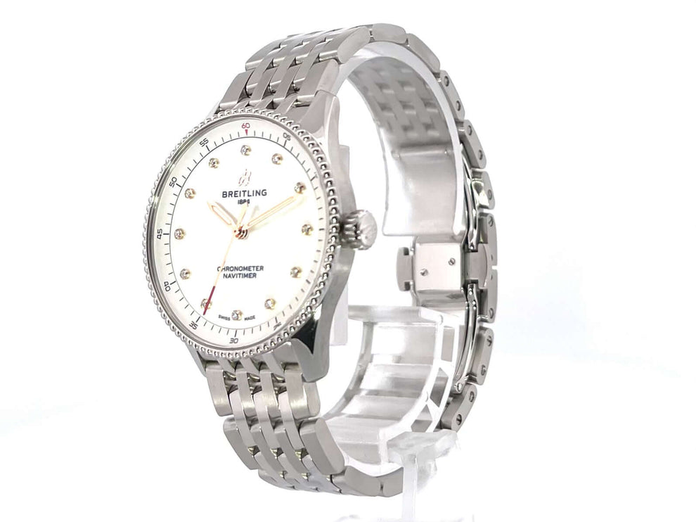 Breitling Navitimer 32 A77320E61A2A1 mit Perlmutt-Zifferblatt, Edelstahlgehäuse und Diamanten auf dem Zifferblatt, Edelstahlband mit Faltschließe