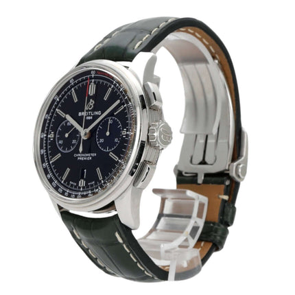 Breitling Premier B01 Chronograph 42 AB0118221L1P1 mit grünem Krokoleder und grauen Totalisatoren, Gehäusedurchmesser 42 mm.