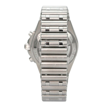 Breitling Chronomat B01 42 Chronograph AB0134101G1A1 Edelstahlarmband von hinten, polierte und satinierte Oberfläche.