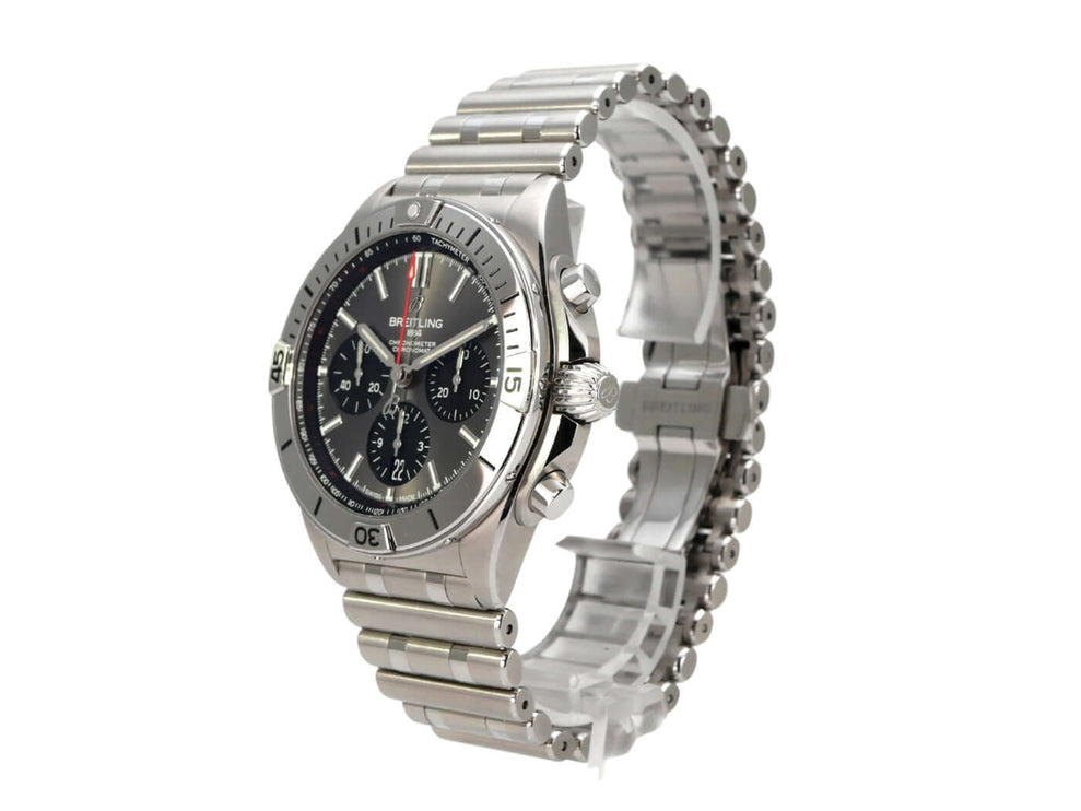 Breitling Chronomat B01 42 Chronograph AB01348A1B1A1 Uhr aus Edelstahl mit schwarzem Zifferblatt und Automatikwerk.