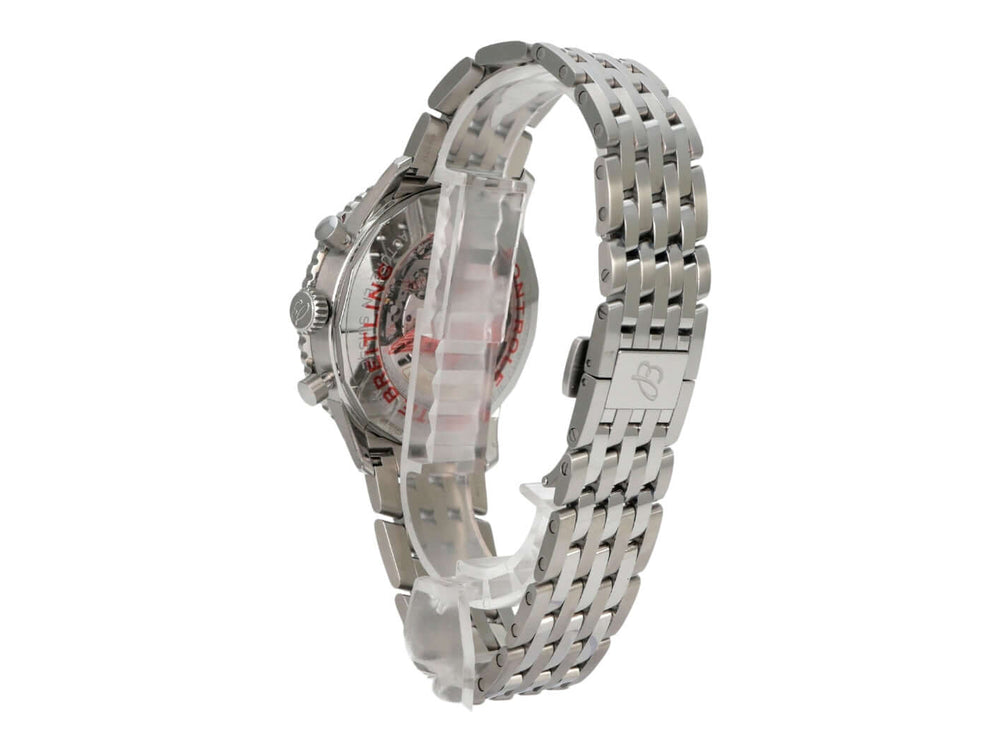 Breitling Navitimer B01 Chronograph 46 AB0137211C1A1 mit Edelstahlband und Gehäuse in Seitenansicht