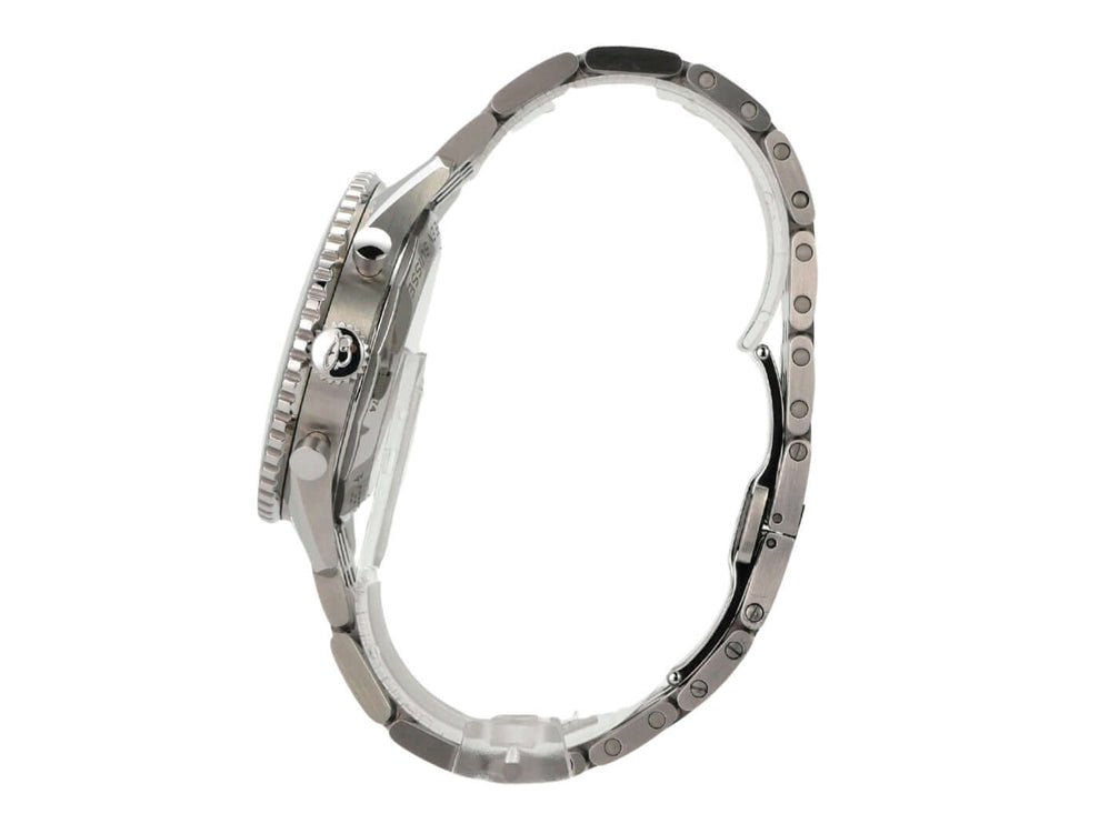 Breitling Navitimer B01 Chronograph 43 AB0138211B1A1 seitliche Ansicht des Gehäuses und Armbands aus Edelstahl