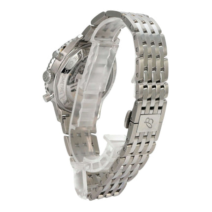 Breitling Navitimer B01 Chronograph 43 AB0138241C1A1 Edelstahlarmband, Seitenansicht mit Faltschließe