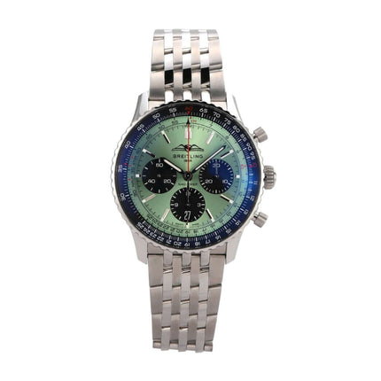 Breitling Navitimer B01 Chronograph 43 mit grünem Zifferblatt und Edelstahlarmband, Ref. AB0138241L1A1