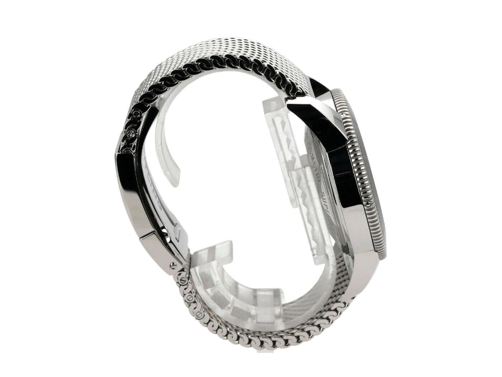 Breitling Superocean Heritage II B20 Automatic 46 AB2020121B1A1 Edelstahlarmband und Gehäusedetails.