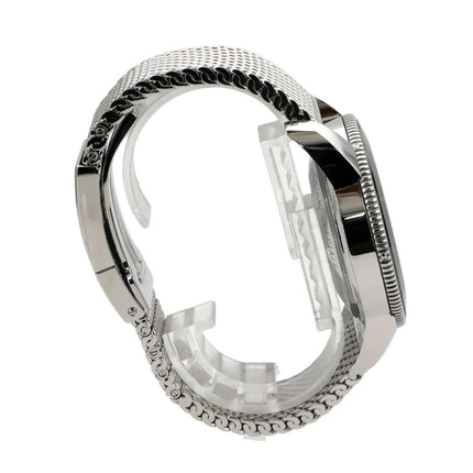 Seitenansicht der Breitling Superocean Heritage II B20 Automatic 46 AB2020121L1A1 mit Edelstahlband und poliertem Gehäuse.